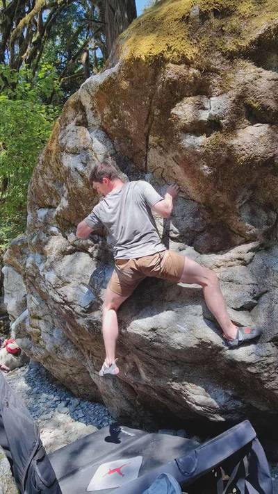 Flow Stone v4, Squamish - Beta Video from mdelliott