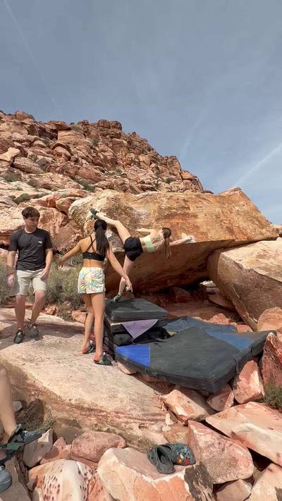 Adder Stone v8, Red Rock - Beta Video from Hallem