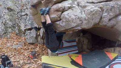 White Chili v8, Stone Fort - Beta Video from WhatAreGrades