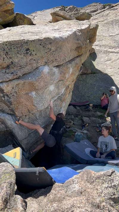 8=D High Start v8, Lincoln Lake - Beta Video from routesetter