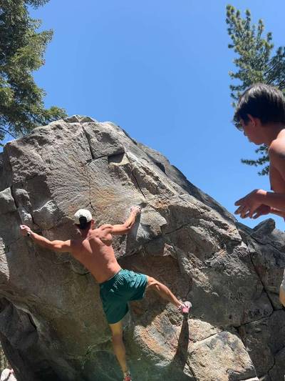 You're a Mean One v7, Lake Tahoe - Beta Video from CalitoClimbs