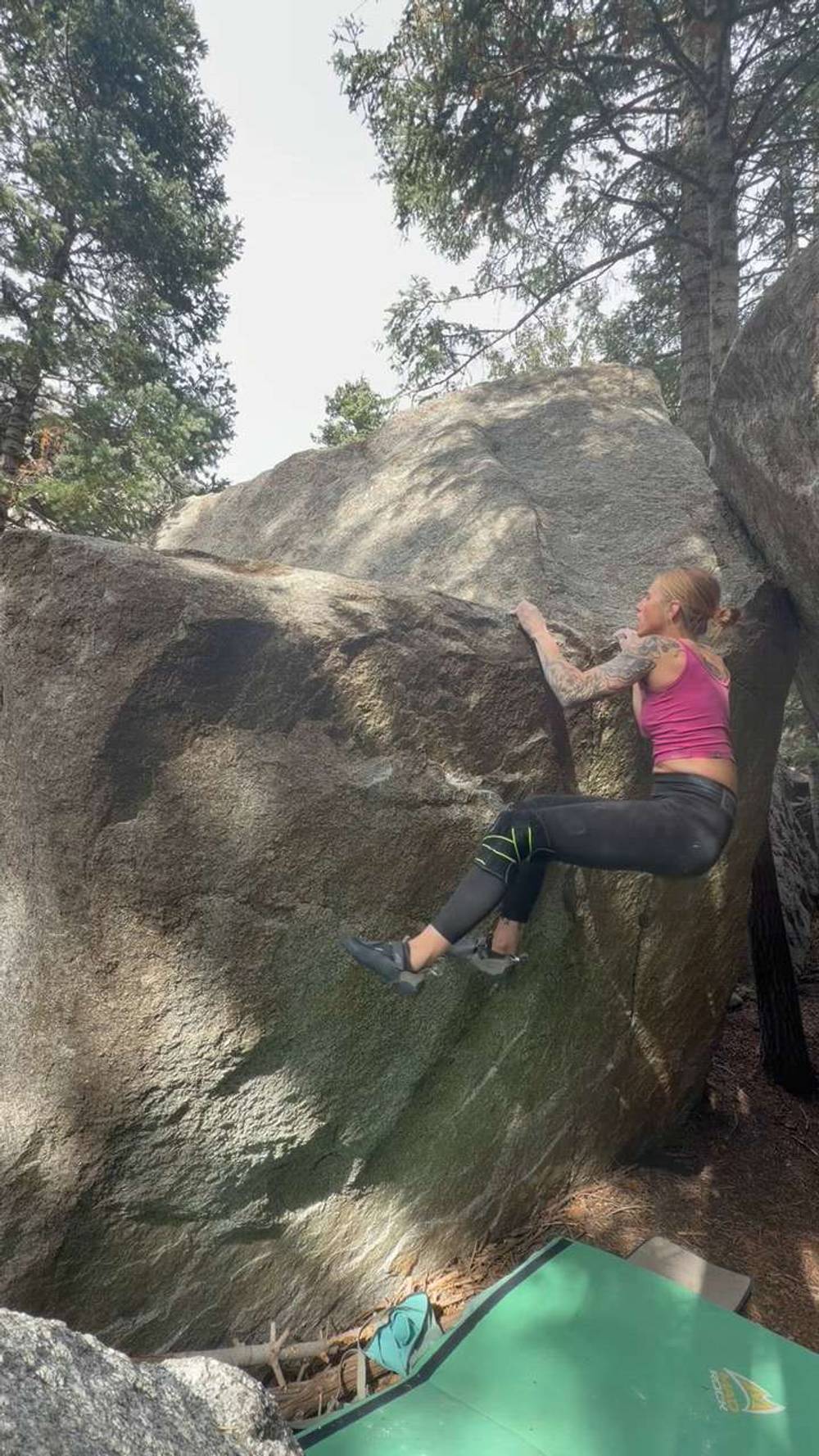 Axe Right v4, Little Cottonwood Canyon - Beta Video from bizopie