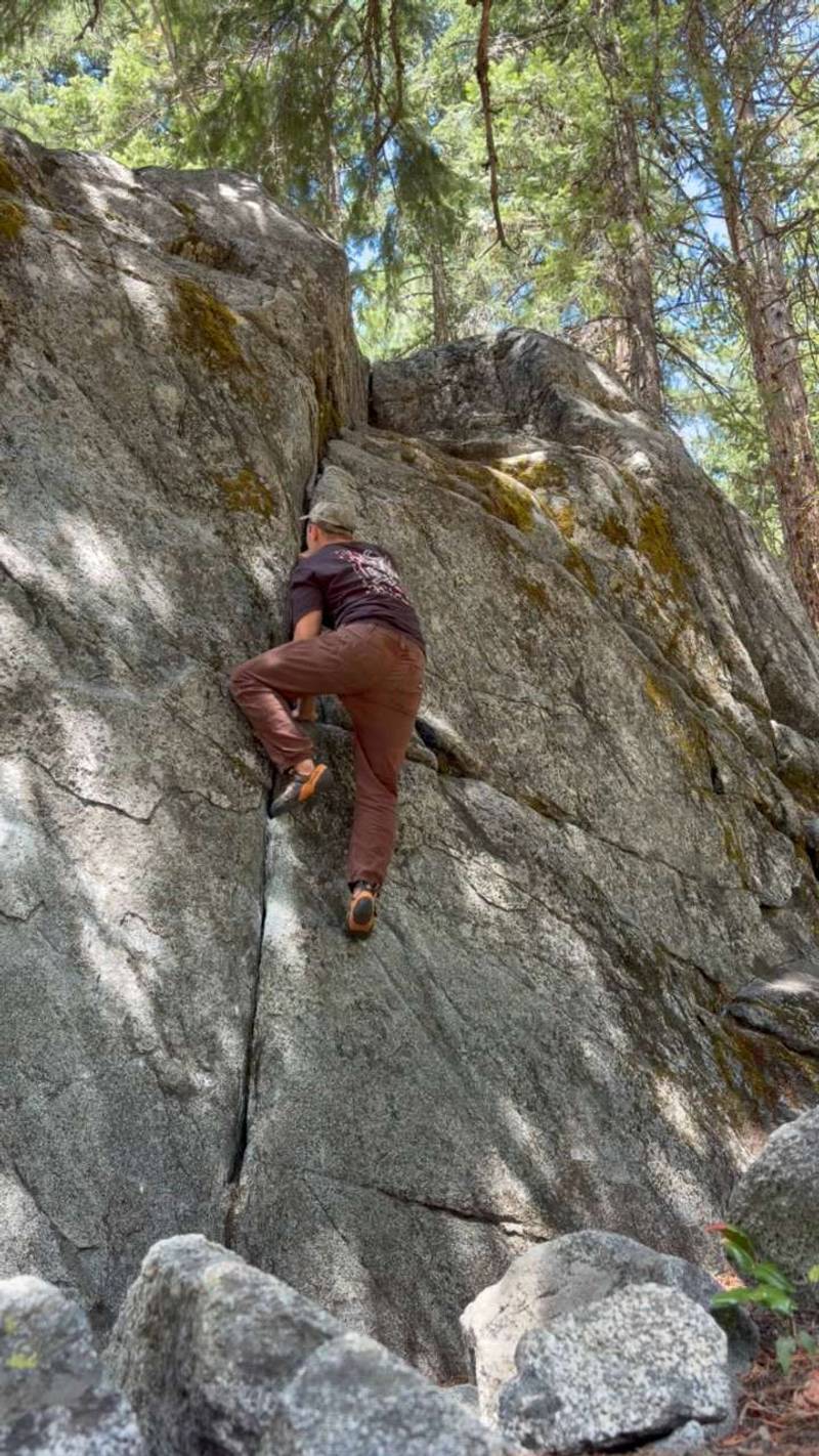 The Crack v0, Leavenworth - Beta Video from beefs