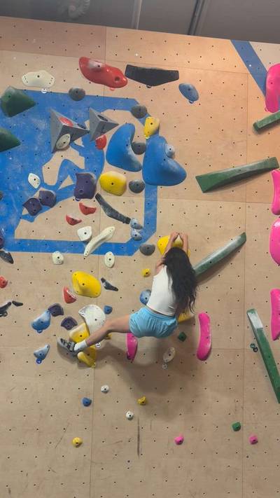 Yellow v3, Central Rock Gym Chelsea - Beta Video from trisha_wu