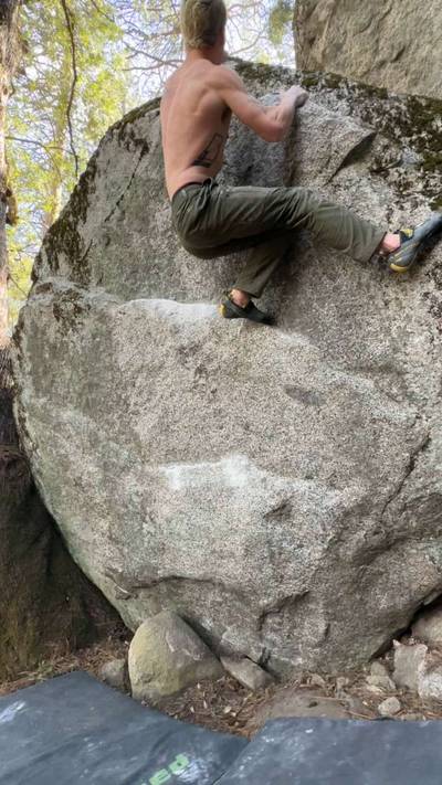 Back to School v5, Yosemite Valley - Beta Video from webbclimbs