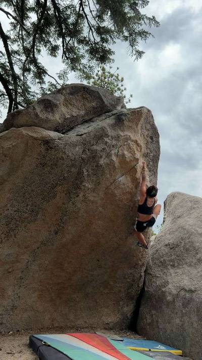 OK Problem v4, Black Mountain - Beta Video from lilclimbz