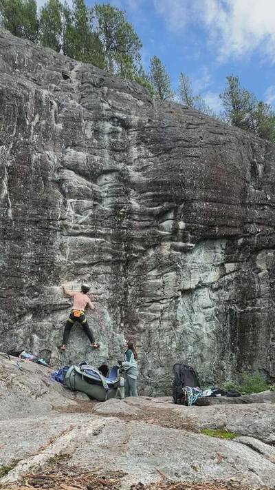 Emotional Rescue 5.11a, Squamish - Beta Video from kevlions