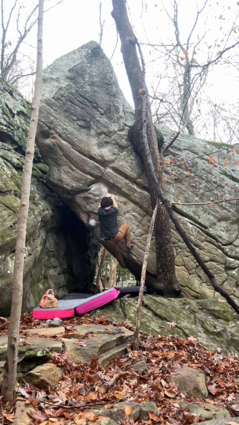 Starburst Horizon v6, Holy Boulders - Beta Video from CarsonClimbs_
