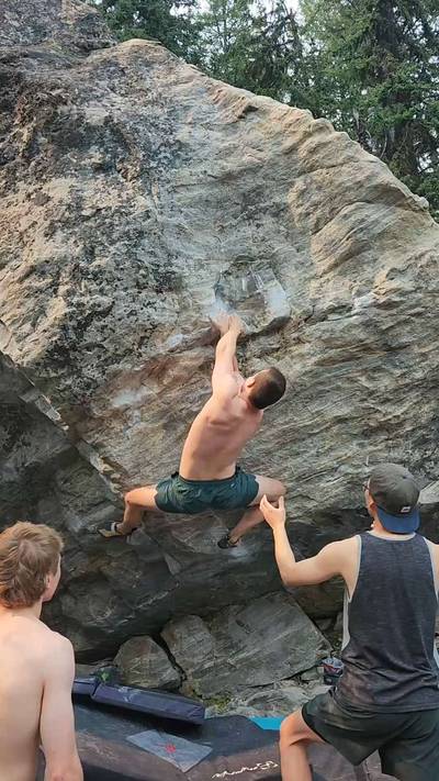 Empire Strikes Back v8, Kelowna - Beta Video from CarsonClimbs