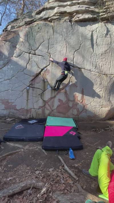 Deception v7, Stone Fort - Beta Video from cmclimbs