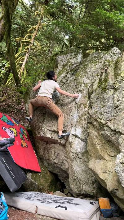 Ashlus v6, Squamish - Beta Video from ceefraan