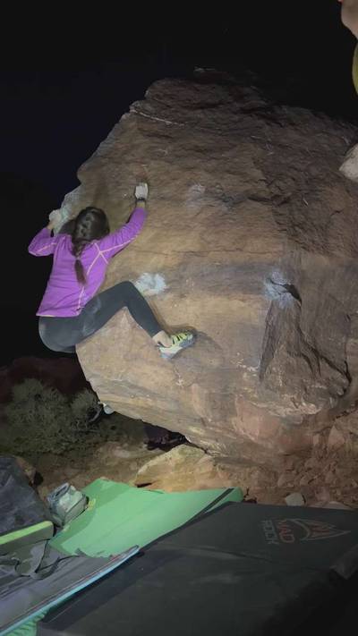Hound Dog Arete v4, Red Rock - Beta Video from LittleBetaBird