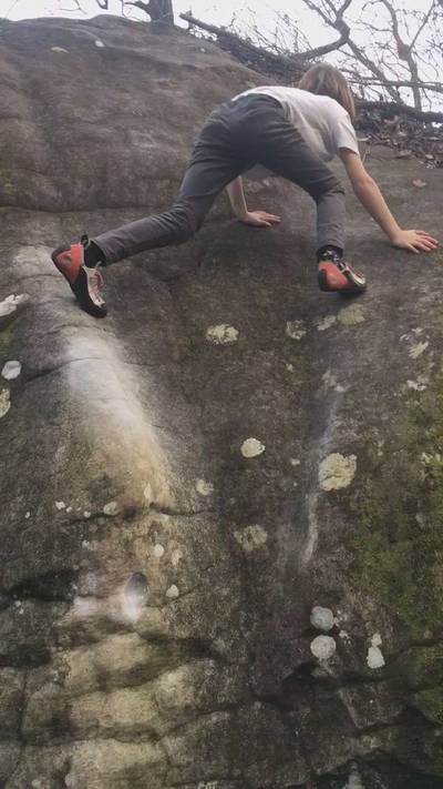 Slippery When Wet v2, Hospital Boulders - Beta Video from thegardnersdirt