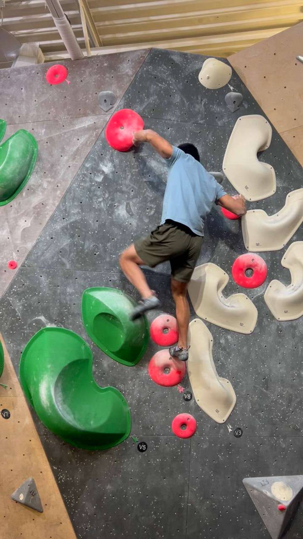 Pink v8, Hogtown Boulders - Beta Video from ledami