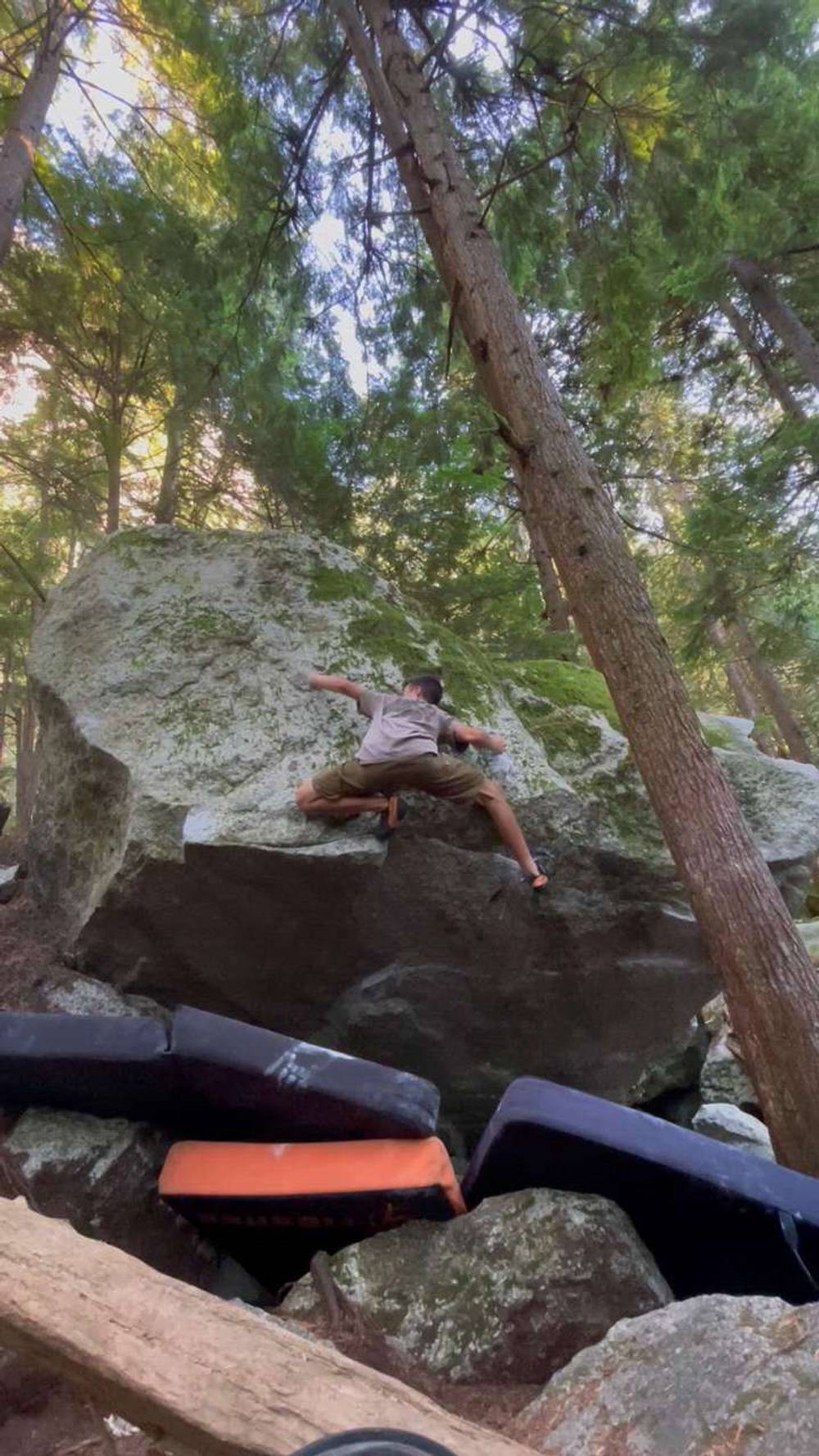 Elegant Groveling on Gravel v10, Squamish - Beta Video from max_fallsalot