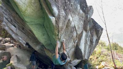 Black Hole v11, Squamish - Beta Video from jlam