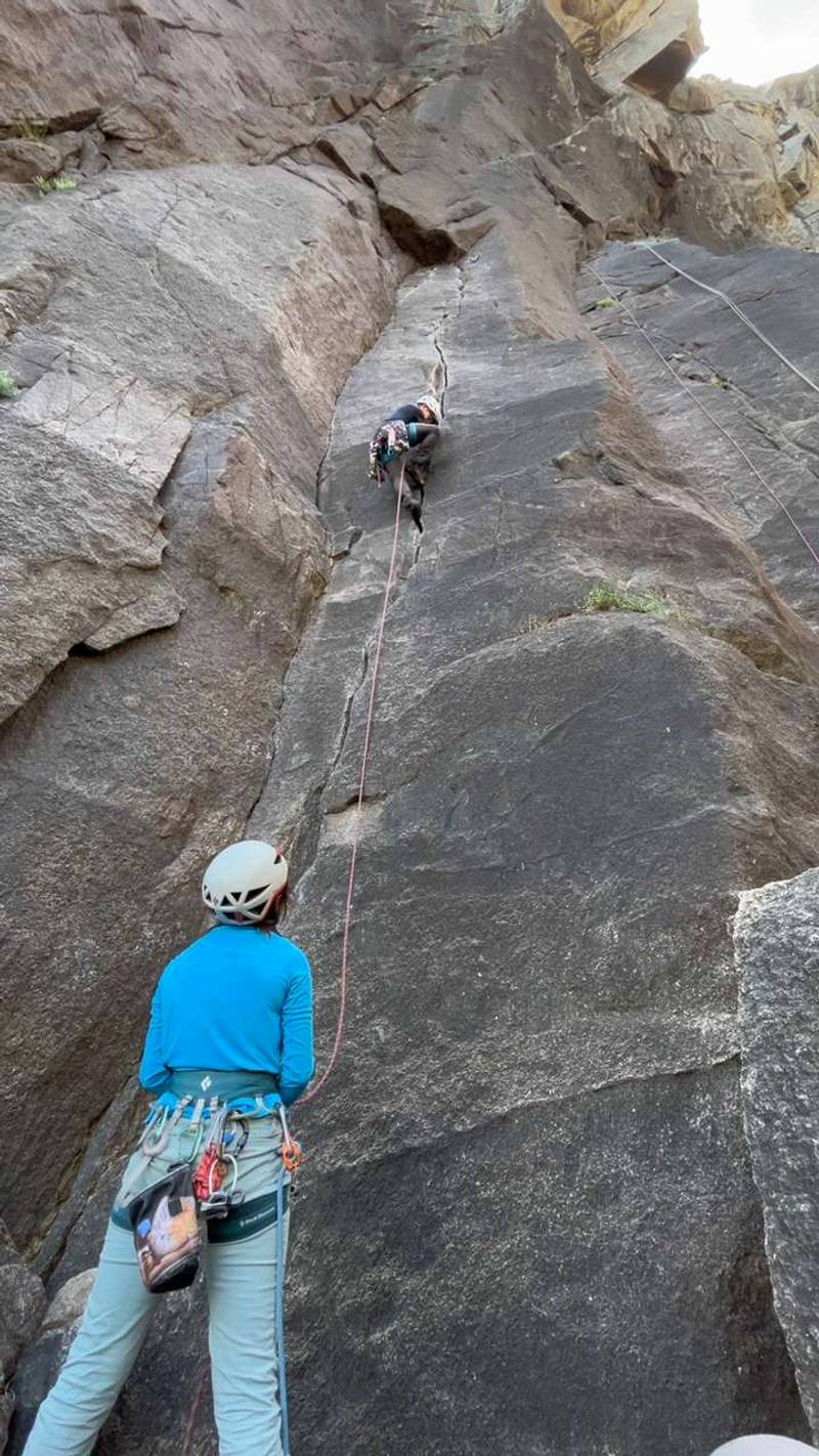 Ranger Crack 5.8, Yosemite Valley - Beta Video from tantofish