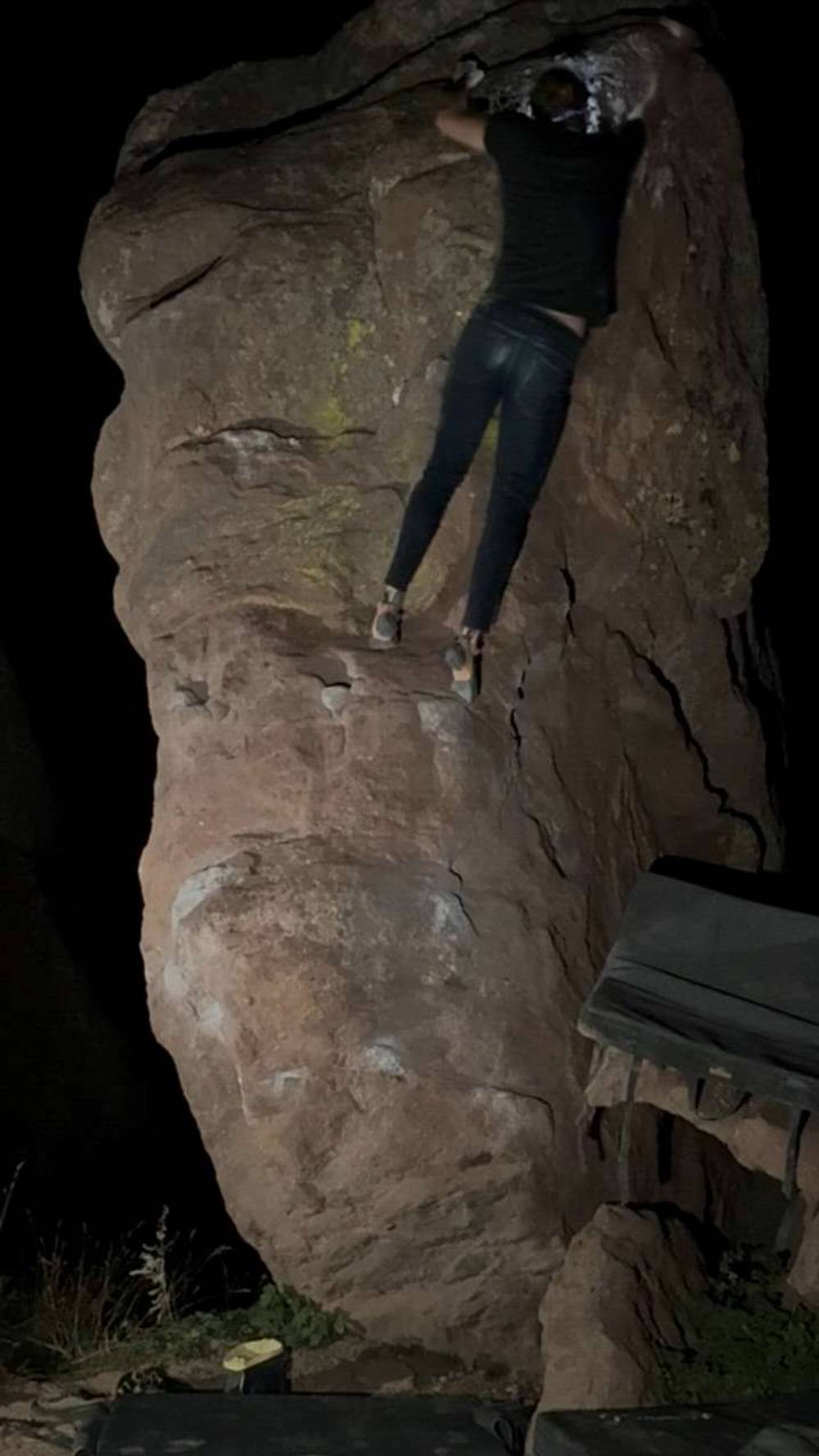 Southwest Bulge v1, Flagstaff Mountain, CO - Beta Video from JohnnyDJ