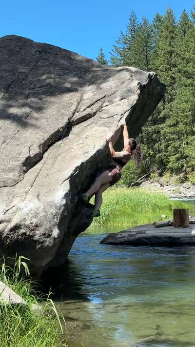 Beach Arete v2, Leavenworth - Beta Video from mountainmarie