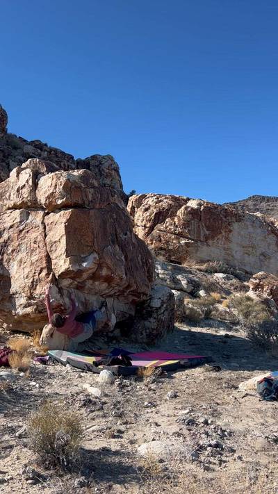 Small Roof v3, Ibex - Beta Video from almabclimbing