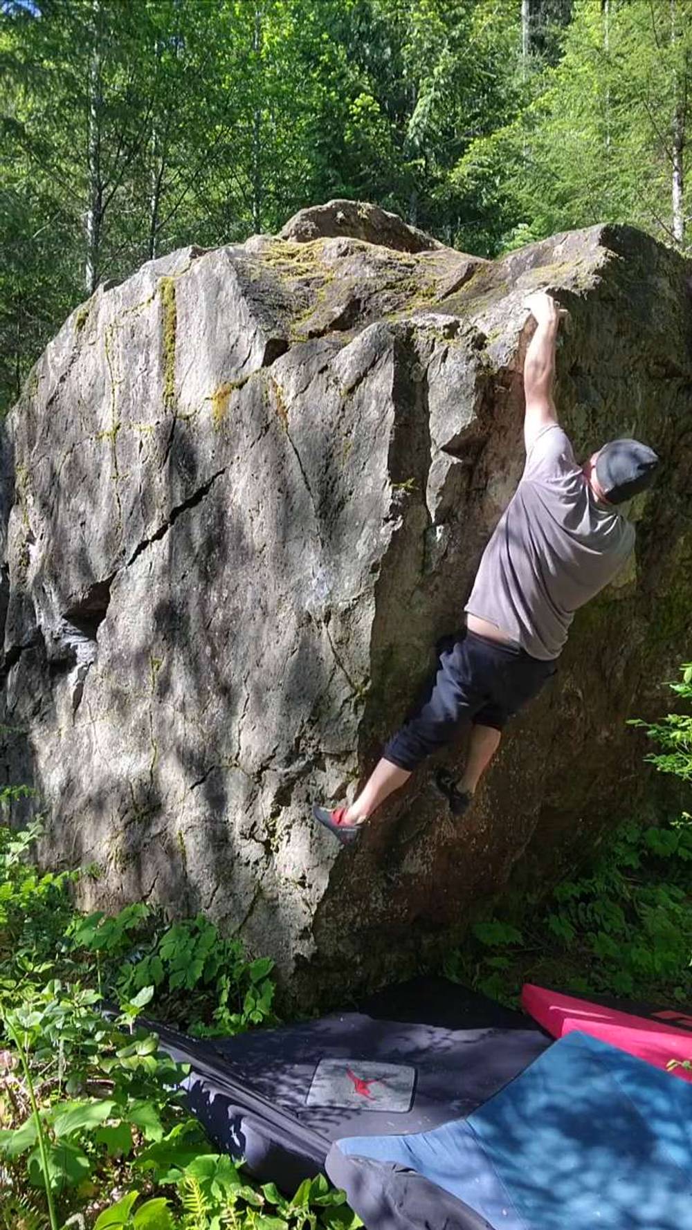 Sherman's Arete v2, Comox Lake - Beta Video from UncleJuice