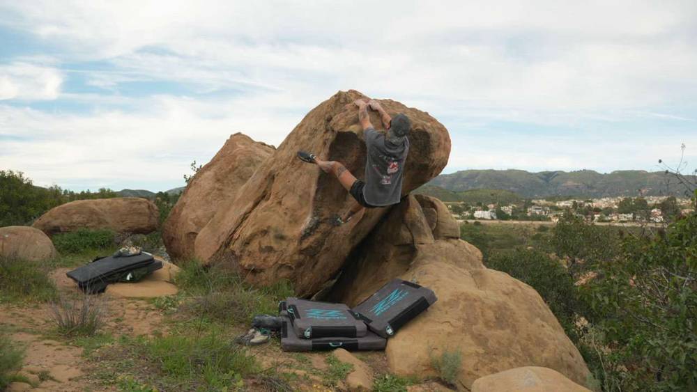 The Hawk v3, Stoney Point - Beta Video from breakingbeta