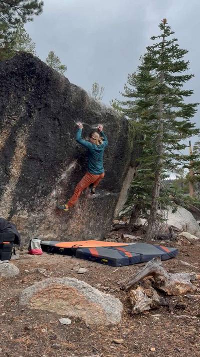 Lucky 13 v6, Lake Tahoe - Beta Video from merelyclimbin