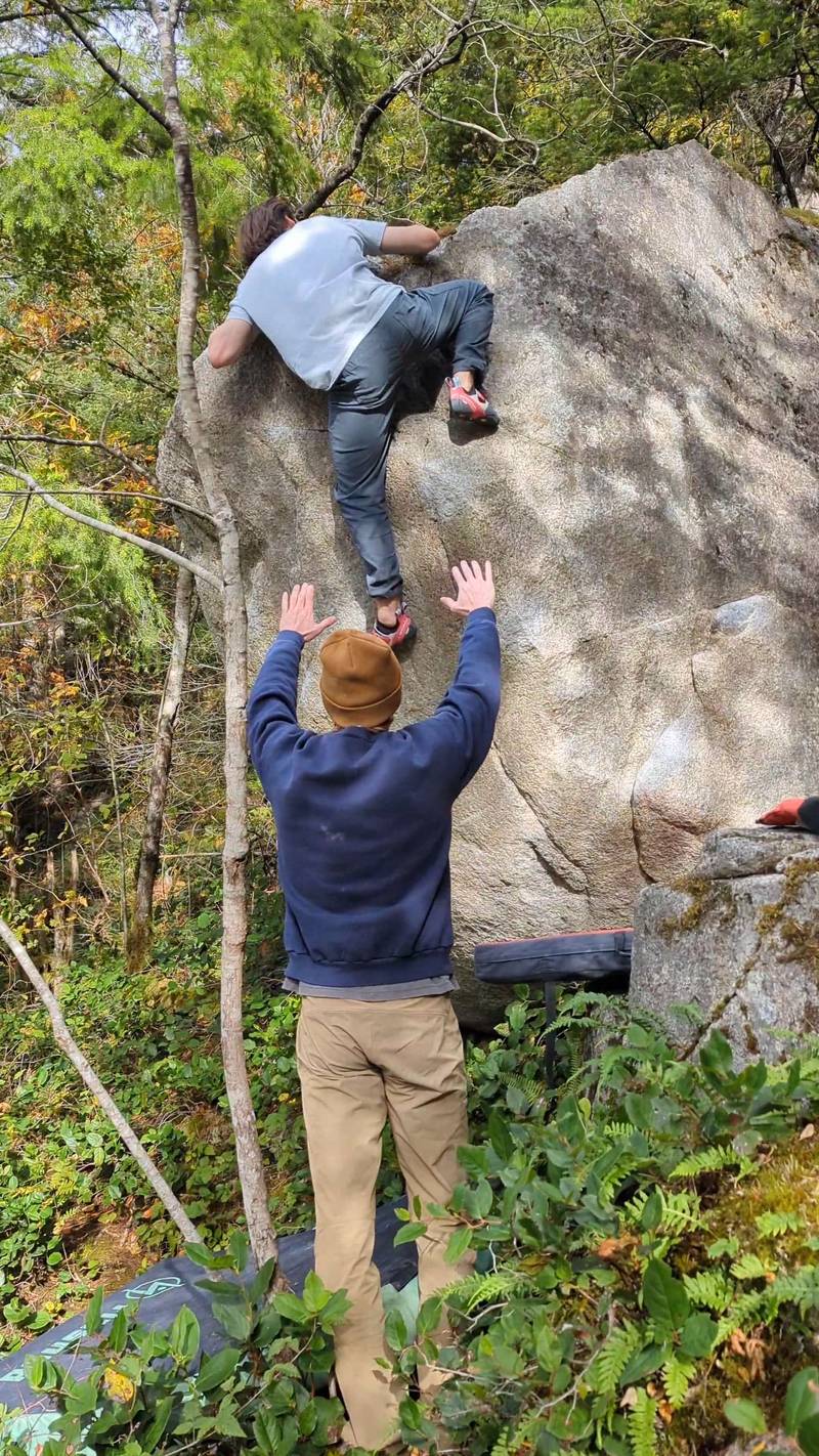 Intimidating Stare Gopher v4, Squamish - Beta Video from lukedb