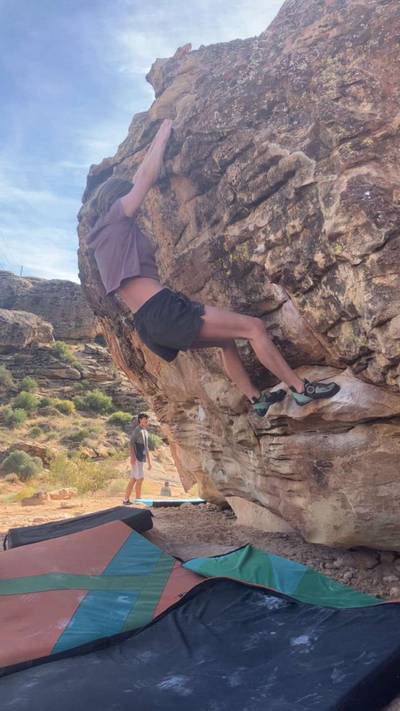 V4 Vendetta v4, Moe's Valley - Beta Video from macey
