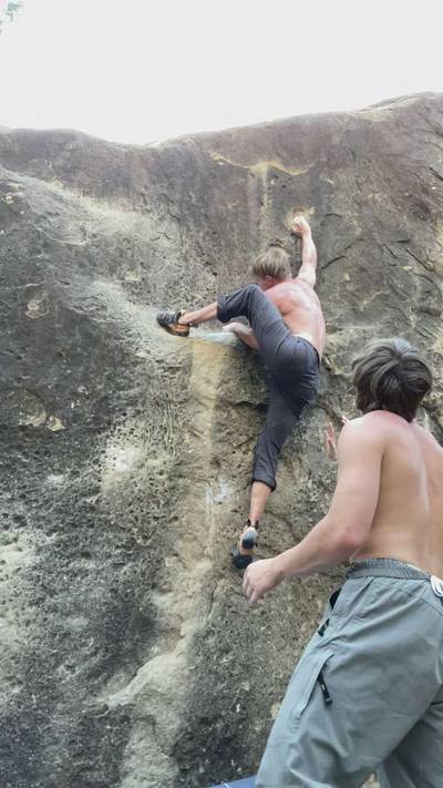 The Bowling Ball v4, Joe's Valley - Beta Video from joshclimbs