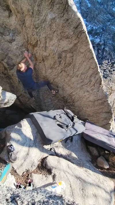 Beer Can Cave v10, Little Cottonwood Canyon - Beta Video from GW85