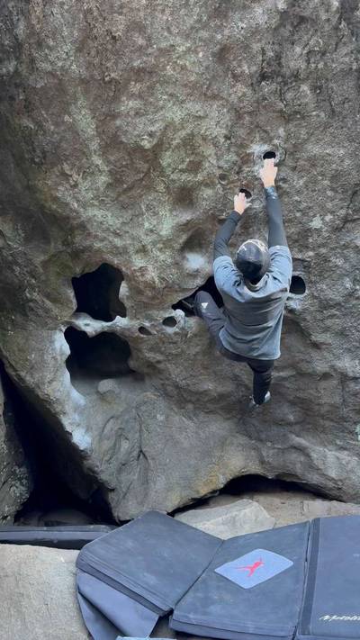 The Hueco Route v1, Leavenworth - Beta Video from climb_ryan
