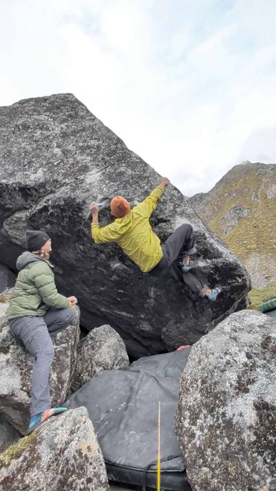 Gorillas in Paris v6, Hatcher Pass - Beta Video from TweakyFingerz