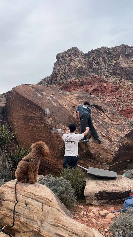 Windy Warm Up - Right Slab Bulge v2, Red Rock - Beta Video from lexgoclimb