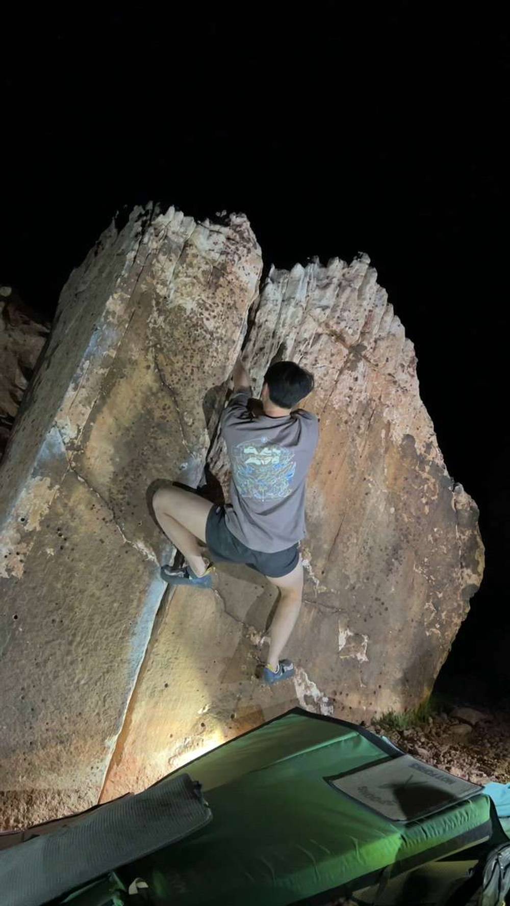 Big Mac Crack v1, Red Rock - Beta Video from lexgoclimb