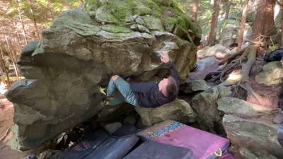Pulling Teeth v4, Squamish - Beta Video from CarsonClimbs