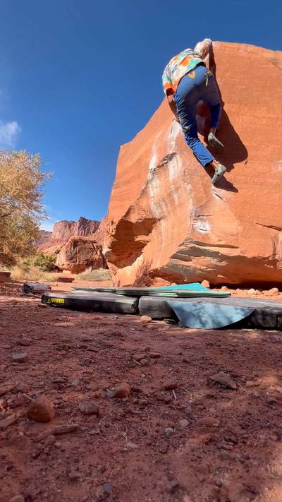 Silly Wabbit v3, Moab - Beta Video from addddittt