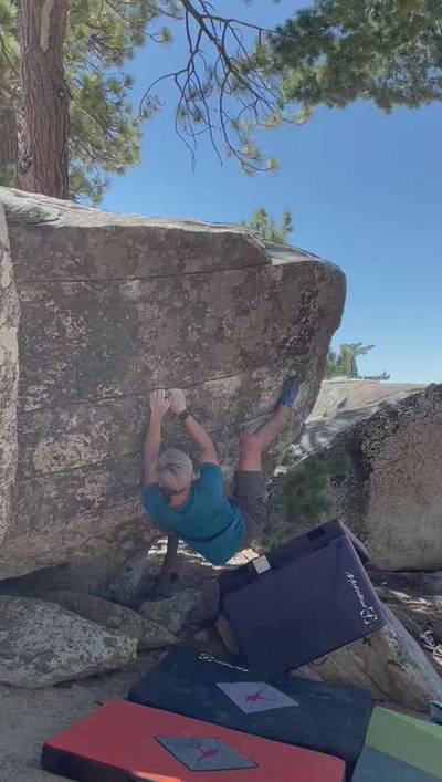 The Toy Climb v5, Black Mountain - Beta Video from delo
