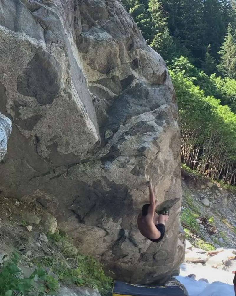 Elephant Shadow Low v12, Squamish - Beta Video from Ivanluoo
