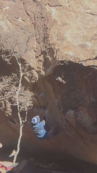 Big Iron on His Hip v7, Hueco Tanks - Beta Video from G.R.