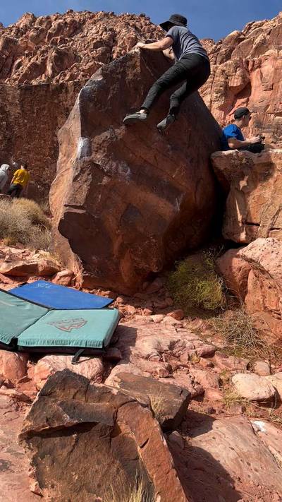 Hound Dog Arete v4, Red Rock - Beta Video from j.k0000