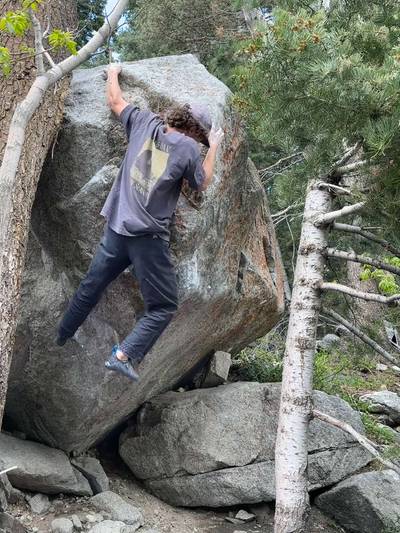 Blindspot v8, Little Cottonwood Canyon - Beta Video from T.Branch