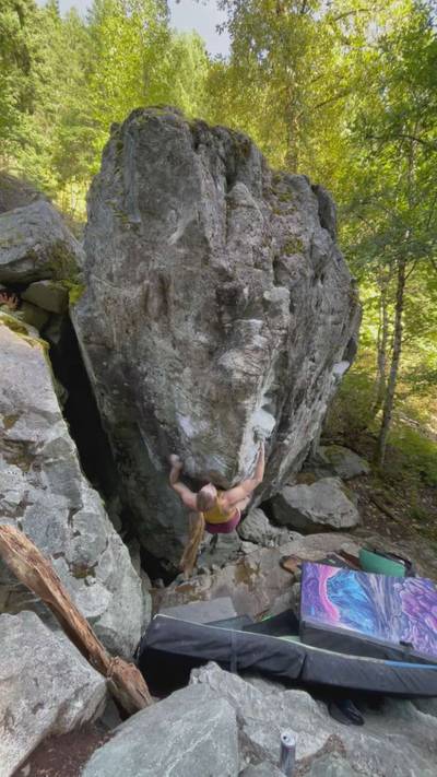 White Lion Low v10, Squamish - Beta Video from jenndbell