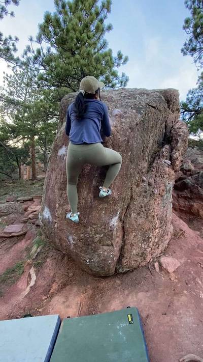 Southern Sun v8, Flagstaff Mountain, CO - Beta Video from dash.climbs