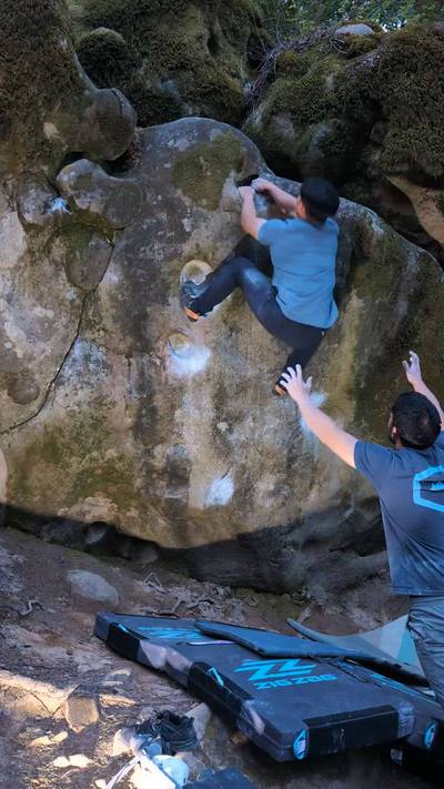 Hueco Wall v5, Castle Rock State Park - Beta Video from average_joe