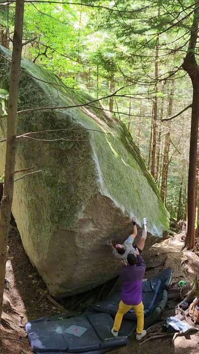 Tim's Arete v10, Squamish - Beta Video from CarsonClimbs