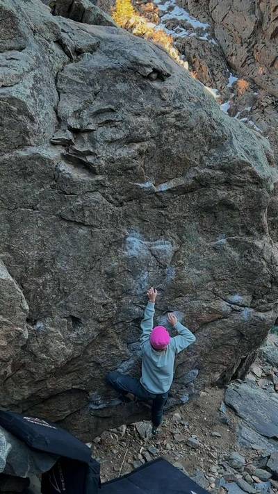 Lurker Sit v8, Clear Creek Canyon - Beta Video from climbingchelchel