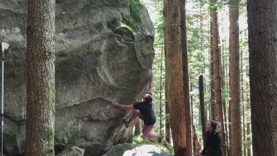 Lighten Up aka The Essence v9, Gold Bar - Beta Video from austinclimbing