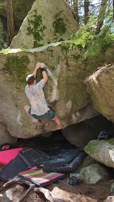 The Weasel v8, Squamish - Beta Video from CarsonClimbs