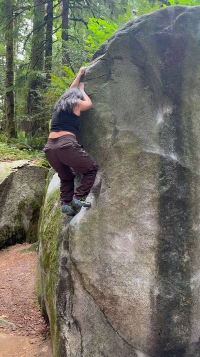 Leggo Arete v2, Index - Beta Video from Rebecca.b.climbs